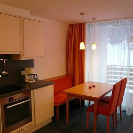 Apartment Chasa Miramont *