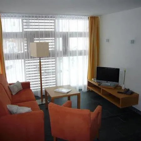 Chasa Miramont Замнаун